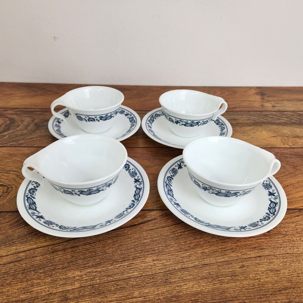 Vintage Corelle Tea Cup and Saucer Plate Old Town Blue Floral Pattern: Set of 8